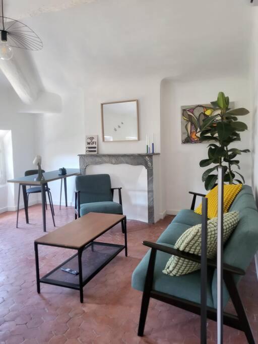 Logement Au Coeur De Marseille, Le Stassi Exterior photo