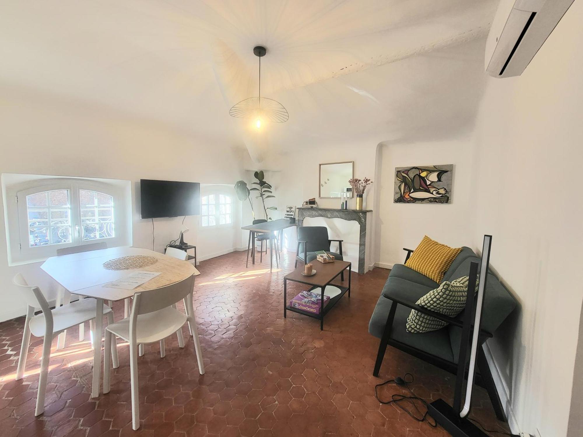 Logement Au Coeur De Marseille, Le Stassi Exterior photo